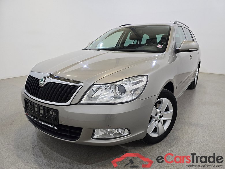 Skoda Octavia 1.6 TDI Navi Klima PDC ...