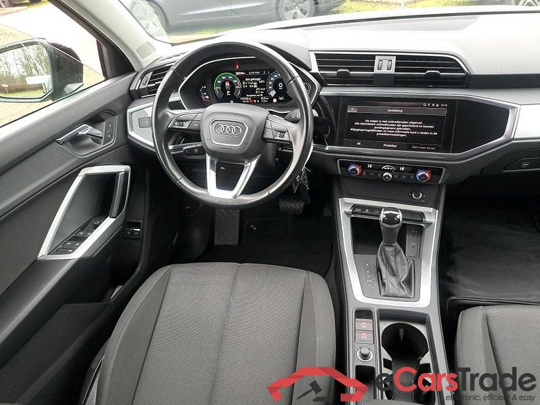 AUDI Q3 1.4 45 TFSIe Plug-In Hybrid Aut. LED Virtual Navi Klima PDC ... #5