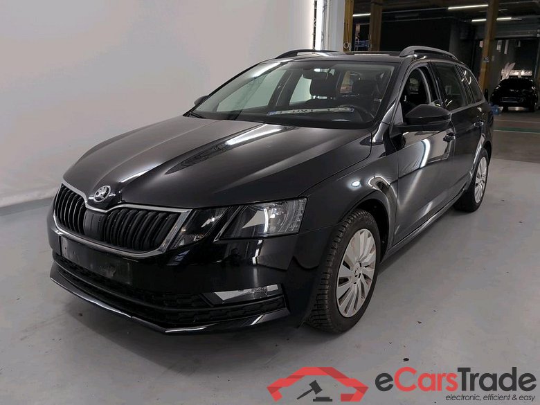SKODA OCTAVIA COMBI DIESEL - 2017 1.6 CR TDi Ambition #1