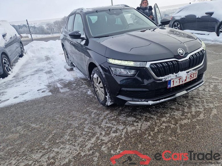SKODA Kamiq Kamiq Clever 1,0 TSI 81 KW 6-speed mech. #1