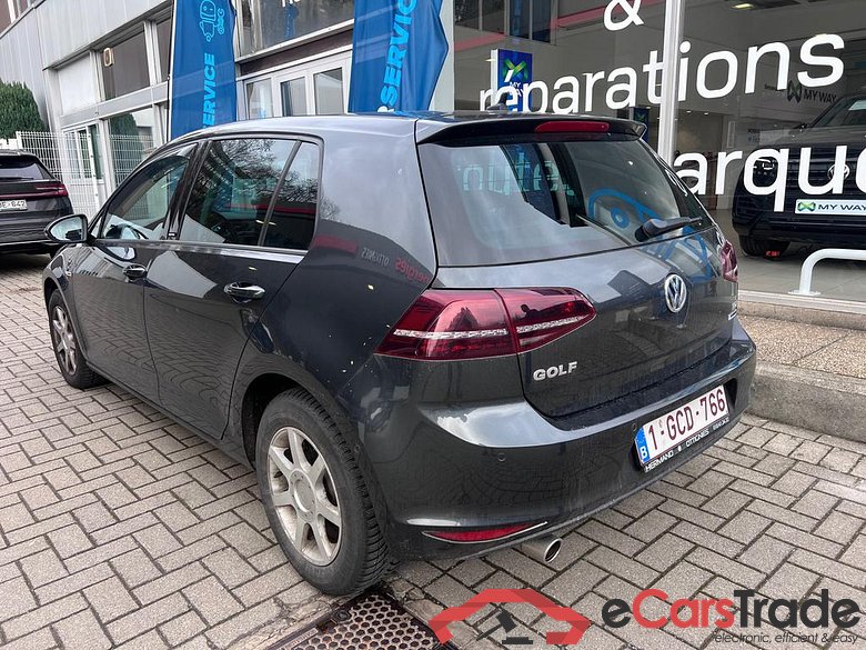 VOLKSWAGEN Golf VII Golf Comfortline 1.6 TDI BlueMotion Technology 81 kW (110 ch) 5 vitesses manuel #3