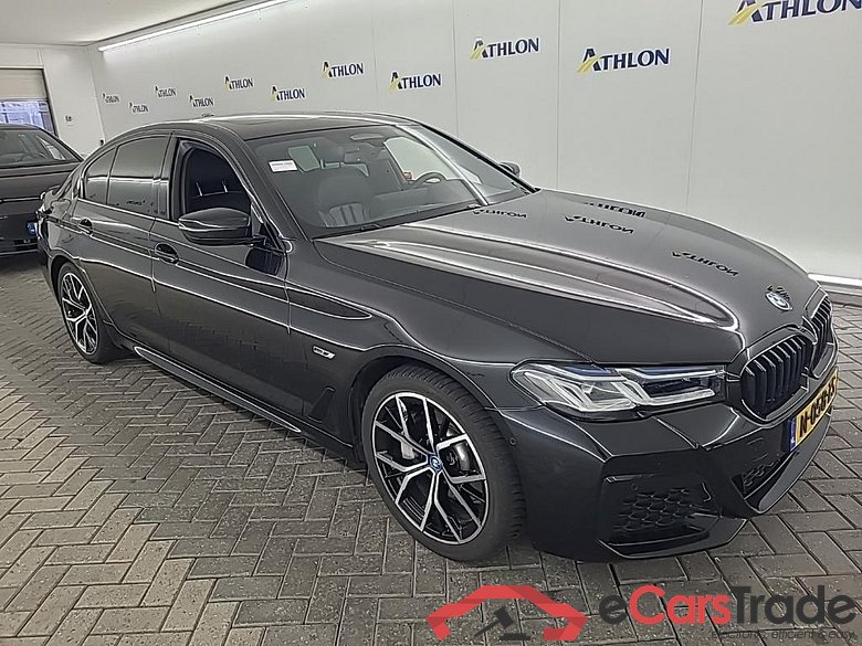 BMW 5 Serie Sedan 530e Business Edition Plus 4D 215kW #2