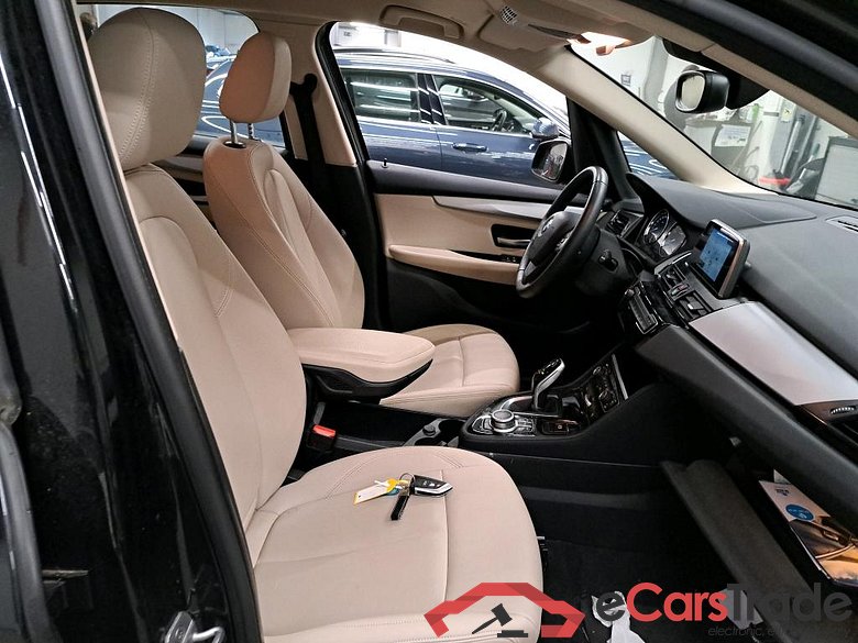 BMW - BMW 2 ACTIVE TOURER 216dA 116PK Advantage Pack Business & Cruise Control & Rear Camera #3