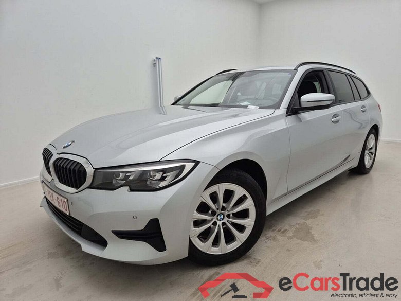 BMW 3-SERIE TOURING 2.0 318D AUT