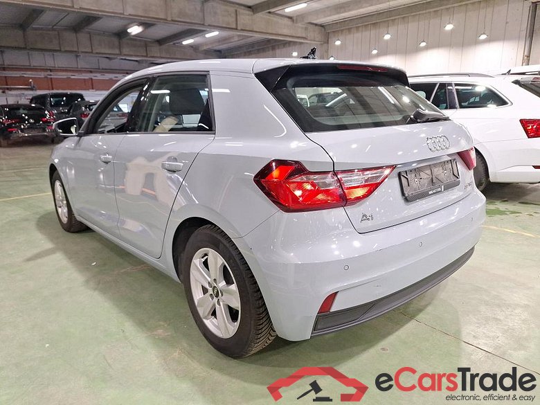 AUDI A1 1.0 25 TFSI ATTRACTION #3