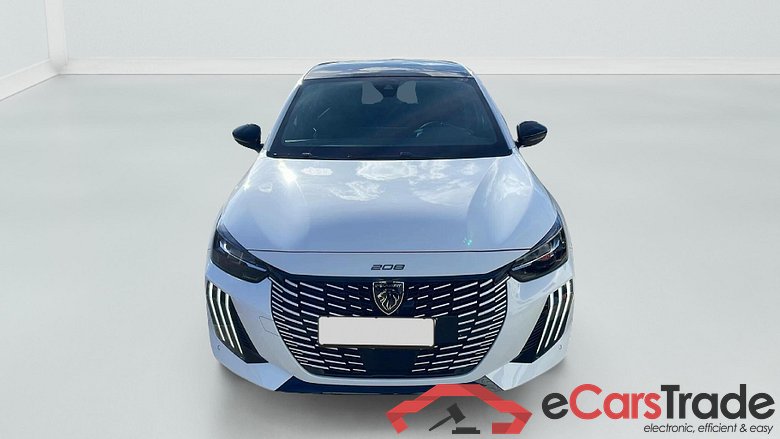 Peugeot 208 Hybrid 136 e-DCS6 GT #2