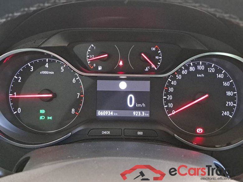 OPEL CROSSLAND / 2020 / 5P / CROSSOVER 1.5 DIESEL 110CV ELEGANCE SeS MT6 #4