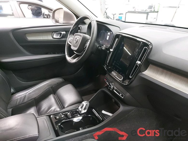 Volvo XC40 1.5 T2 Inscription Aut. LED-Xenon Virtual Crystal ACC Navi Sport-Leather KeylessGo Klima PDC ... #5