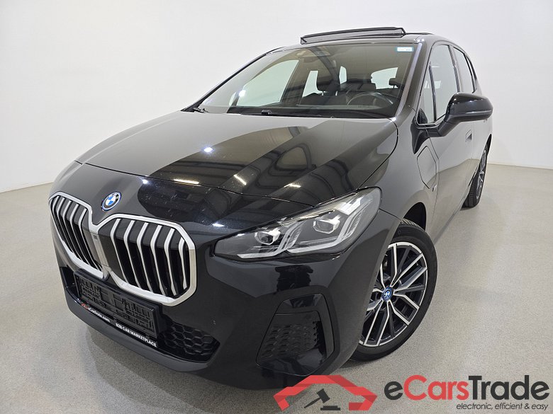 BMW 225xe Active Tourer Plug-In Hybrid M-Sport xDrive Aut. Pano LED-Xenon LC-Pro Navi 1/2 Sport-Leather-Alcantara KeylessGo Camera Klima PDC ... #1