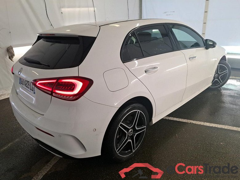 MERCEDES-BENZ Classe A Compact / 2018 / 5P / Berline A 250 e AMG Line 8G-DCT #3