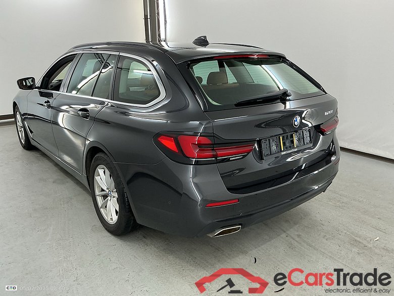 BMW 5 TOURING - 2020 520iA MHEV #3
