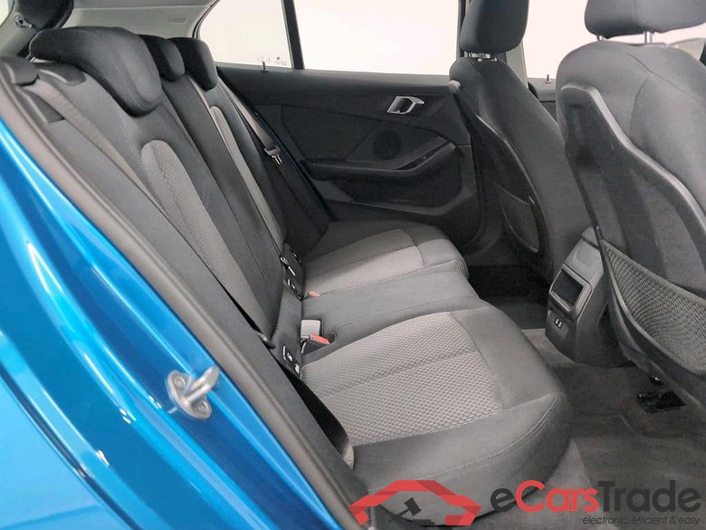 BMW 1 SERIES HATCH 1.5 116IA (80KW) #6