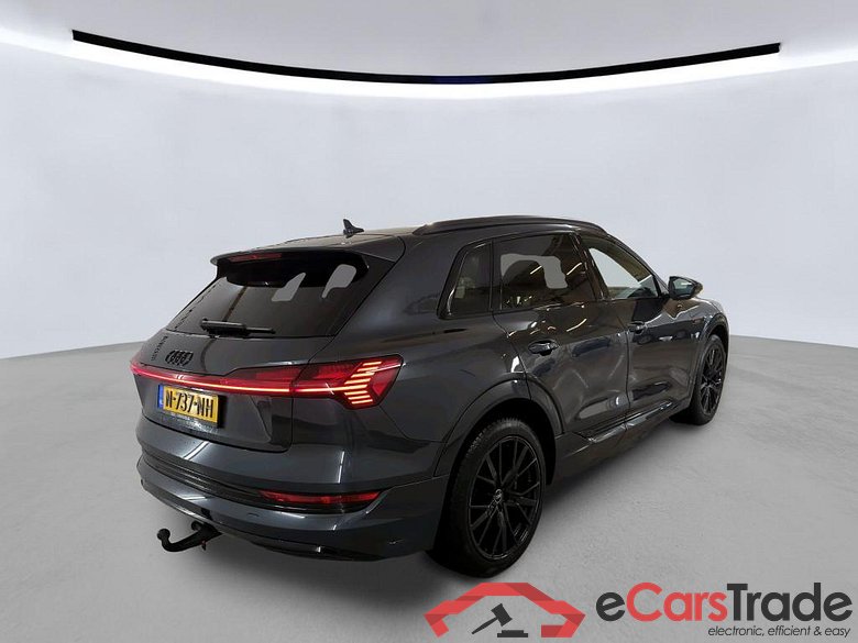 AUDI e-tron 300 kW #6