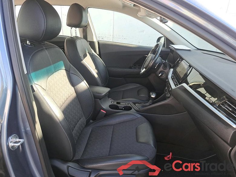 KIA Niro / 2019 / 5P / crossover 1.6 GDi HEV 104kW (141CV) Drive #6