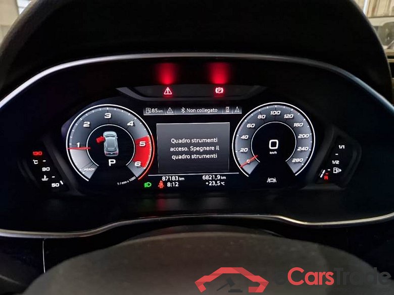 AUDI Q3 / 2018 / 5P / SUV 35 TDI S TRONIC BUSINESS #4