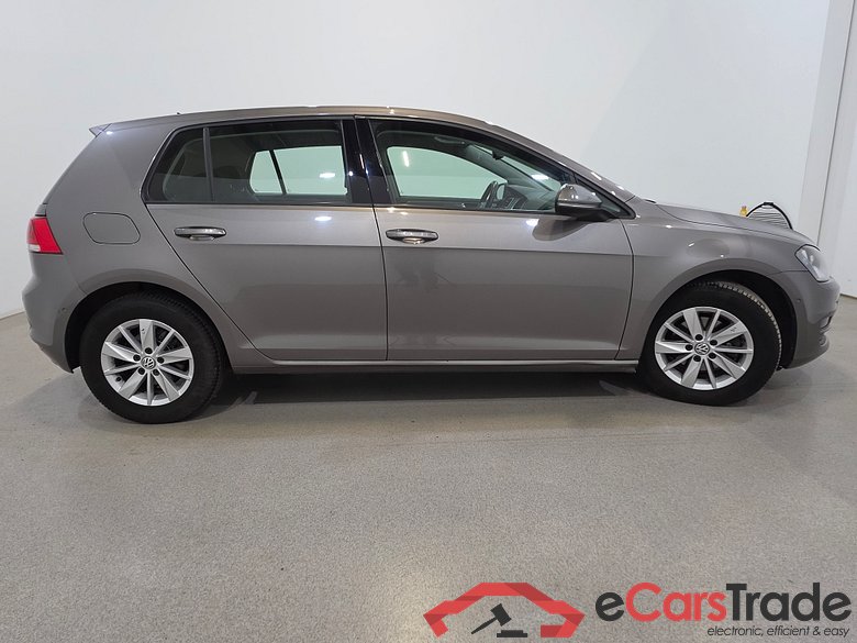 Volkswagen Golf 1.6 TDI Navi Klima PDC ... #5