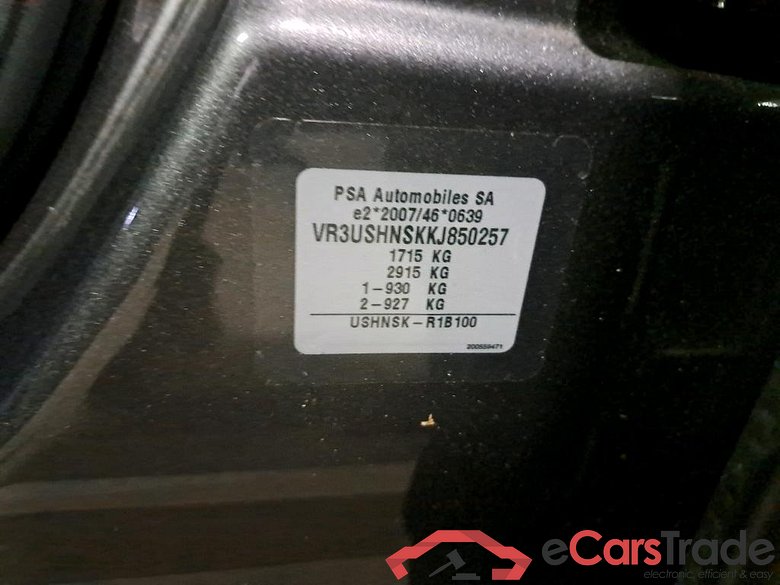 PEUGEOT - PEU 2008 Puretech 131PK GT Line Pack Drive Assist & Heated Seats & Sunroof * PETROL * #6