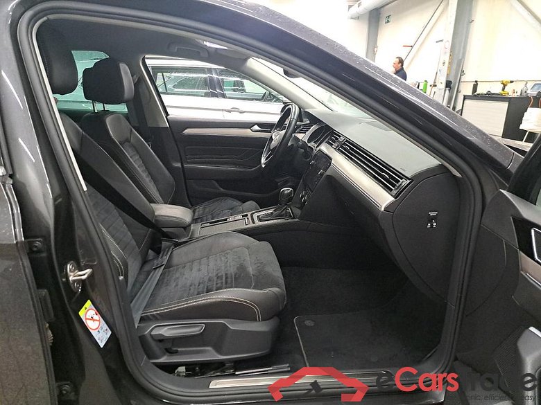 VOLKSWAGEN - VW  PASSAT TDI 120PK DSG7 Elegance Business & Alcantara Leather #3