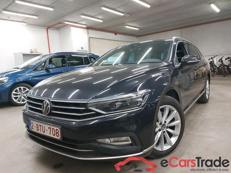 VOLKSWAGEN - VW  PASSAT VARIANT TDI SCR 150PK DSG7 Elegance Business With Nappa Leather & Adventure Pack