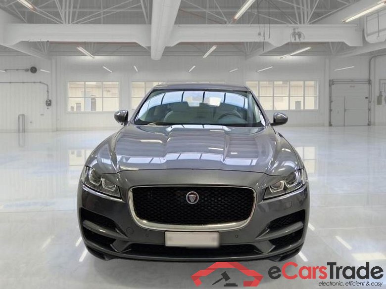 Jaguar F-Pace 20d AWD Prestige Aut. LED-Xenon Navi-Pro Leather KeylessGo Camera Klima PDC ... #2