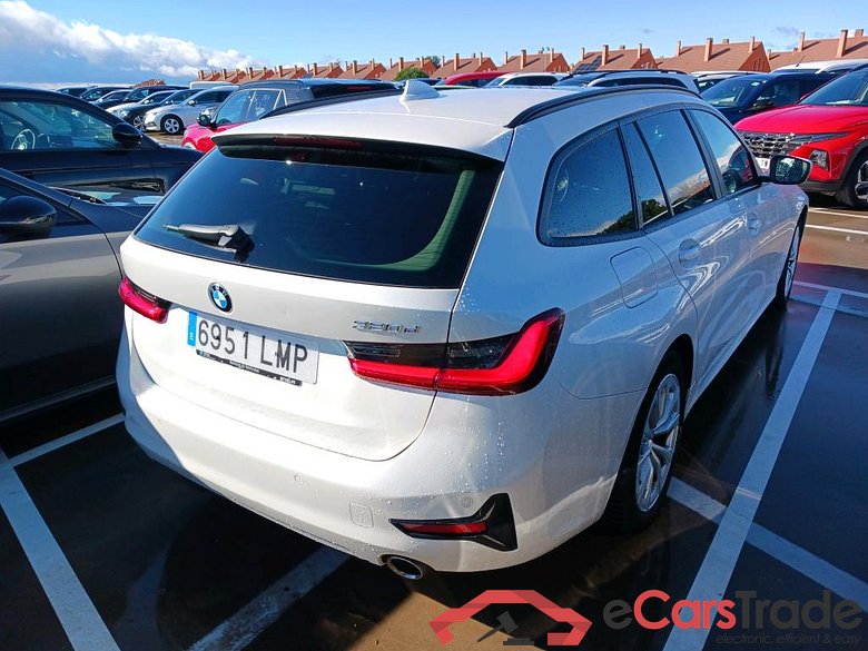 BMW Serie 3 / 2019 / 5P / familiar 320d Auto.Touring #2
