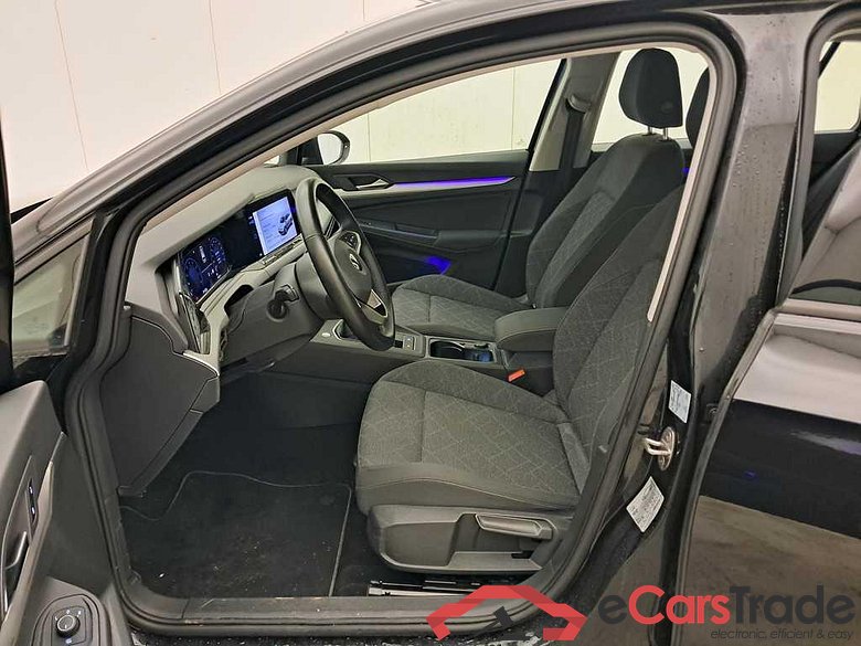 Volkswagen Golf 1.0 TSI Life LED ACC Virtual Ambient Navi KeylessGo Camera Klima PDC ... #5