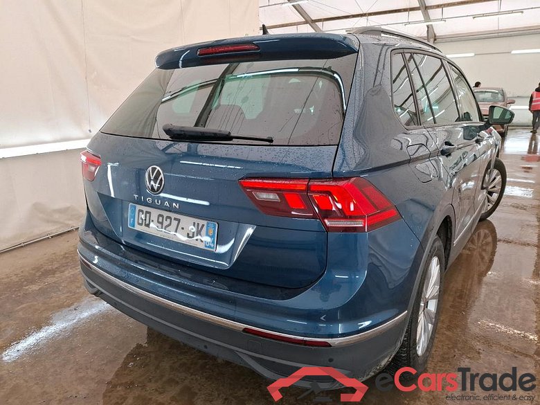VOLKSWAGEN Tiguan / 2020 / 5P / SUV 2.0 TDI 150 DSG7 Life Business #3