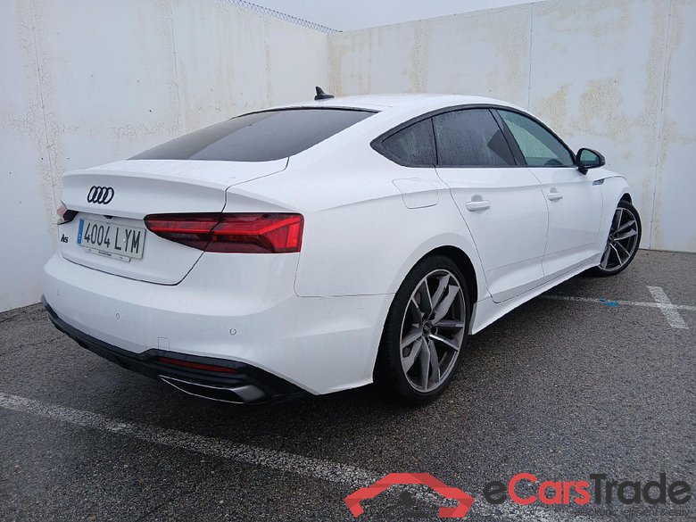 AUDI A5 / 2019 / 5P / berlina con portón B.Line 35 TFSI S tronic Sportback #2