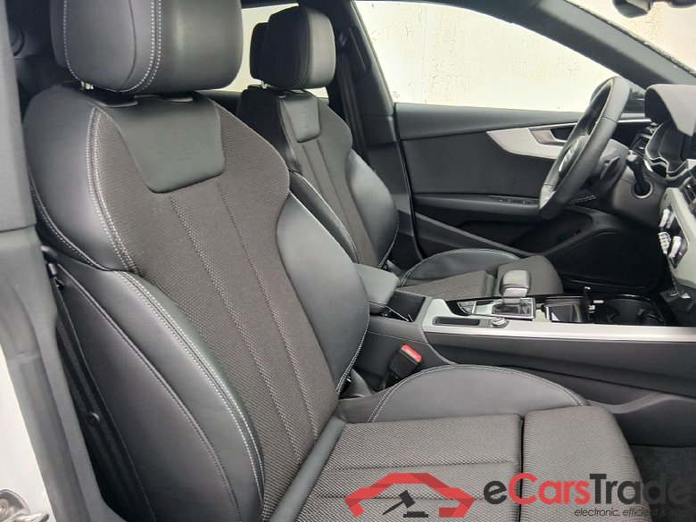 AUDI A5 / 2019 / 5P / berlina con portón B.Line 35 TFSI S tronic Sportback #6