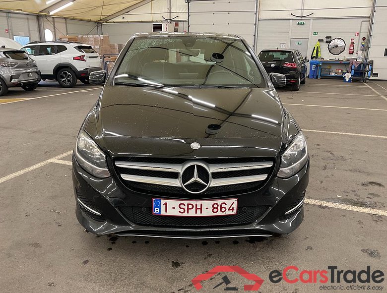 Mercedes B180d Navi-Pro Sport-Seats Klima PDC ... #5