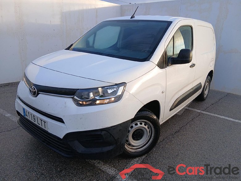 TOYOTA PROACE CITY 1.5D 75kW (100CV) GX 650kg Media #1