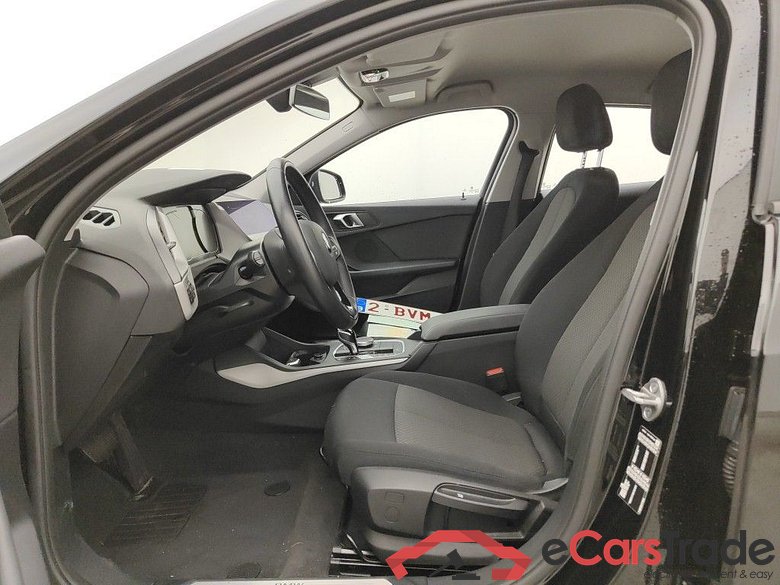 BMW 1 Reeks Hatch 116iA (80 kW) 5d #3