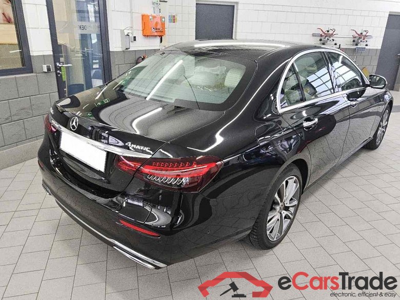 Mercedes-Benz E Limousine (BM 213)(08.2016->) DE - Lim4 E 300 e EU6d, e Avantgarde 4Matic (EURO 6d), (Facelift) 2020 - 2023 #3