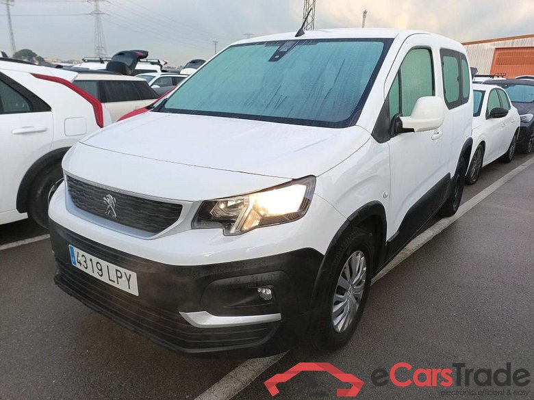 PEUGEOT Rifter / 2018 / 4P / combi Active Standard BlueHDi 73kW (IND) (CX2)