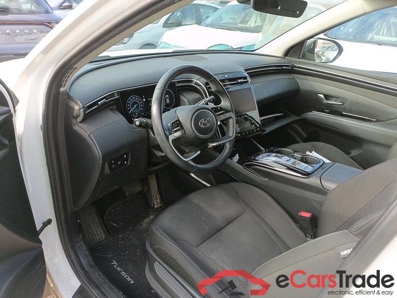 HYUNDAI Tucson / 2020 / 5P / todoterreno 1.6 TGDI PHEV 195kW Tecno Sky Auto 4x4 #3