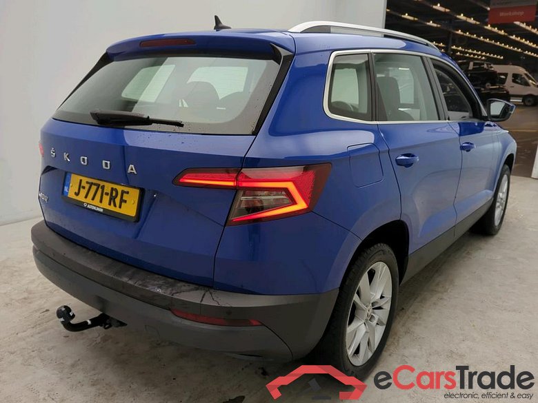Skoda Karoq 1.5 TSI ACT Greentech Business Edition 5d #2