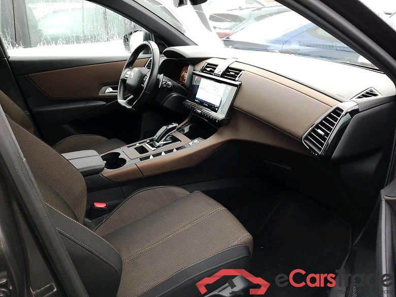 DS DS 7 Crossback / 2017 / 5P / todoterreno BlueHDi DE 96kW (130CV) Auto. CHIC (AC) #6