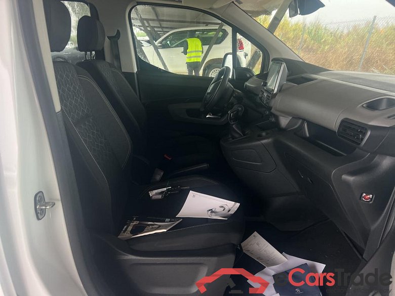 PEUGEOT Rifter / 2018 / 5P / monovolumen compacto Active Long BlueHDi 73kW #6