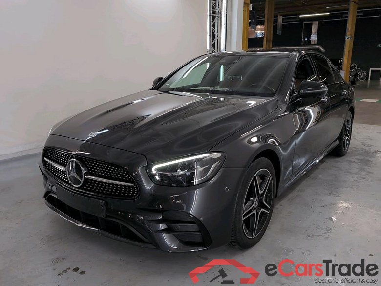 MERCEDES-BENZ E-CLASS BERLINE 2.0 E 300 E BUSINESS SOLUTION AUTO