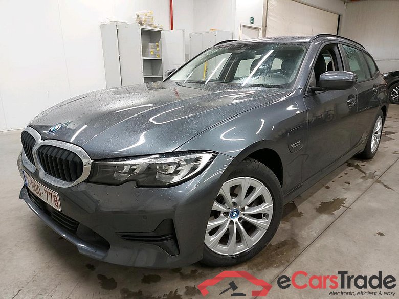 BMW - BMW 3 TOURING 320e 204PK Business Edition With Vernasca Heated Sport Seats & Driving Assistant Pack & Active Cruise Control  * HYBRID **