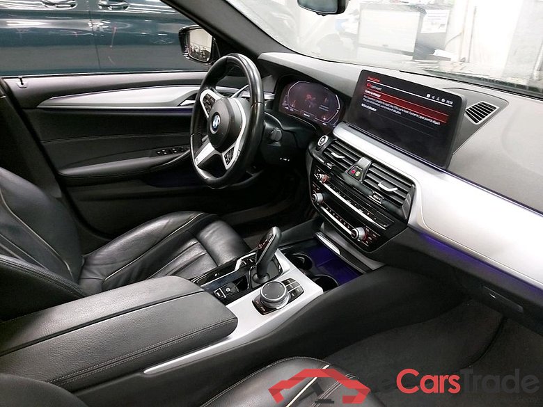 BMW - BMW 5 BERLINE 518dA 150PK Business Edition With Dakota Heated Seats #3