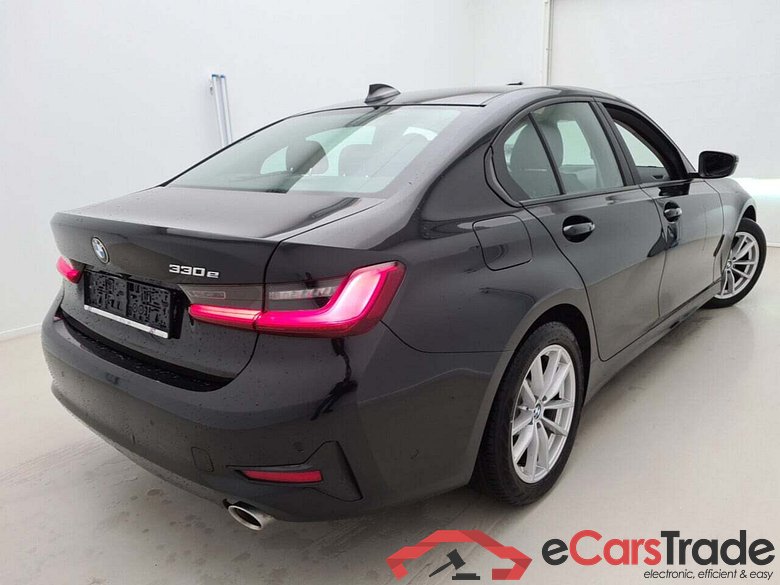 BMW 3-SERIE 330E AUT. #2