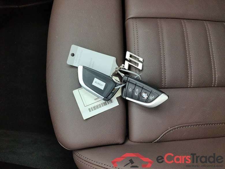 BMW X3 DIESEL - 2022 2.0 A 190hp xDrive20d MHEV 5d #4