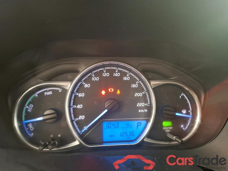 TOYOTA Yaris Hybride / 2017 / 5P / Berline 1.5 VVT-I HYBRID France Business #6