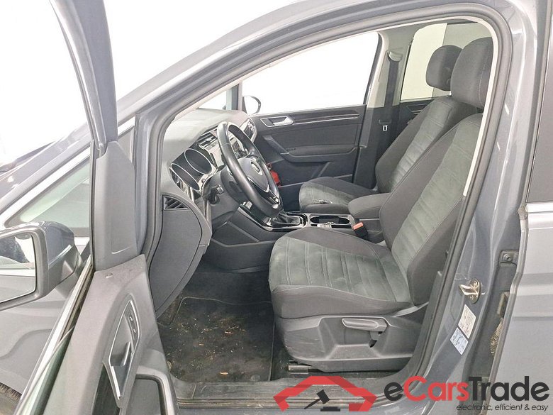 VOLKSWAGEN TOURAN 1.5 TSI HIGHLINE DSG #5