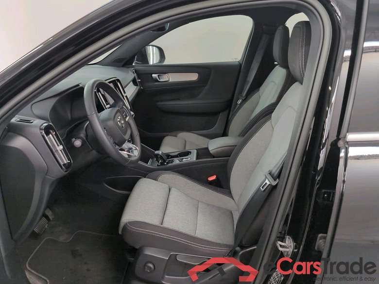 VOLVO XC40 1.5 T4 PHEV CORE DCT #5