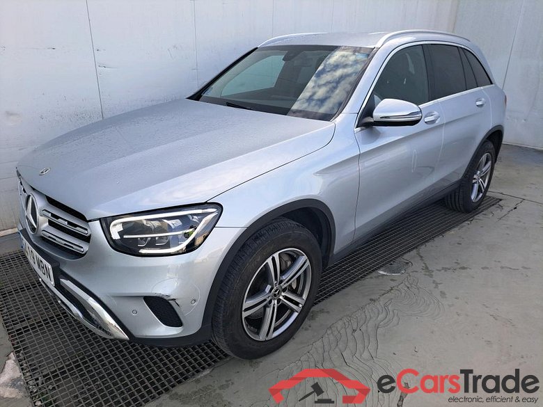MERCEDES-BENZ Clase GLC / 2019 / 5P / todoterreno GLC 300 de 4MATIC