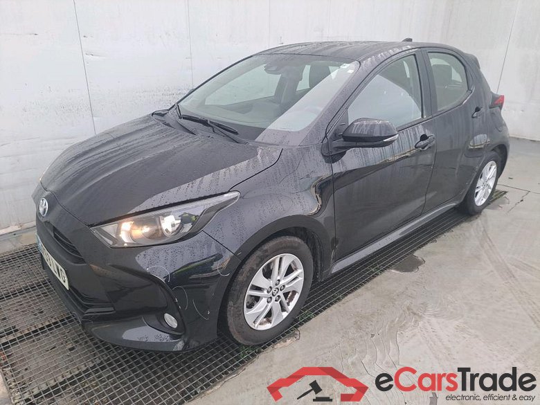 TOYOTA Yaris / 2020 / 5P / berlina con portón 1.5 120H Active Tech #1