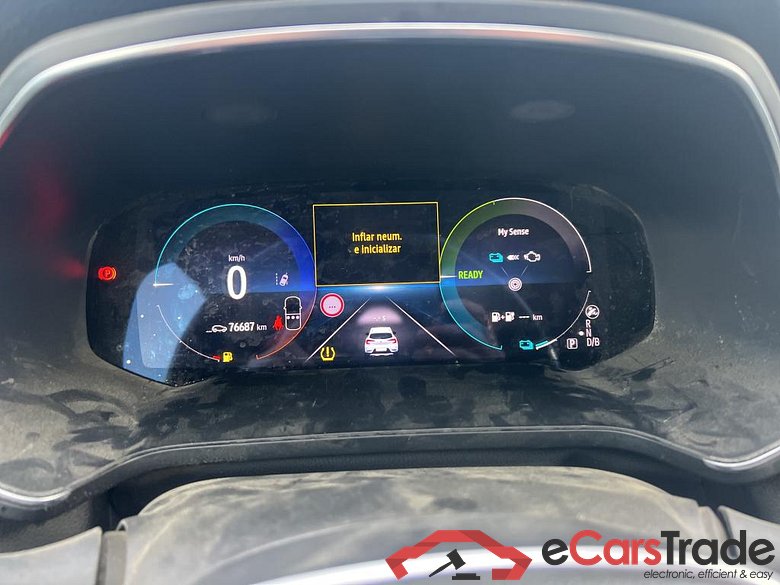 RENAULT Captur / 2020 / 5P / todoterreno Zen E-TECH Híbrido enchufable 160cv #4