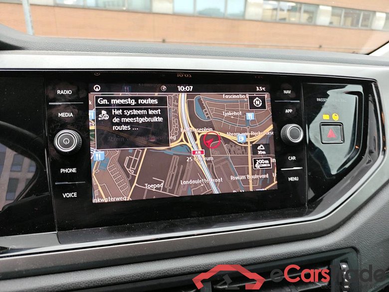 VOLKSWAGEN POLO 70 kW #3